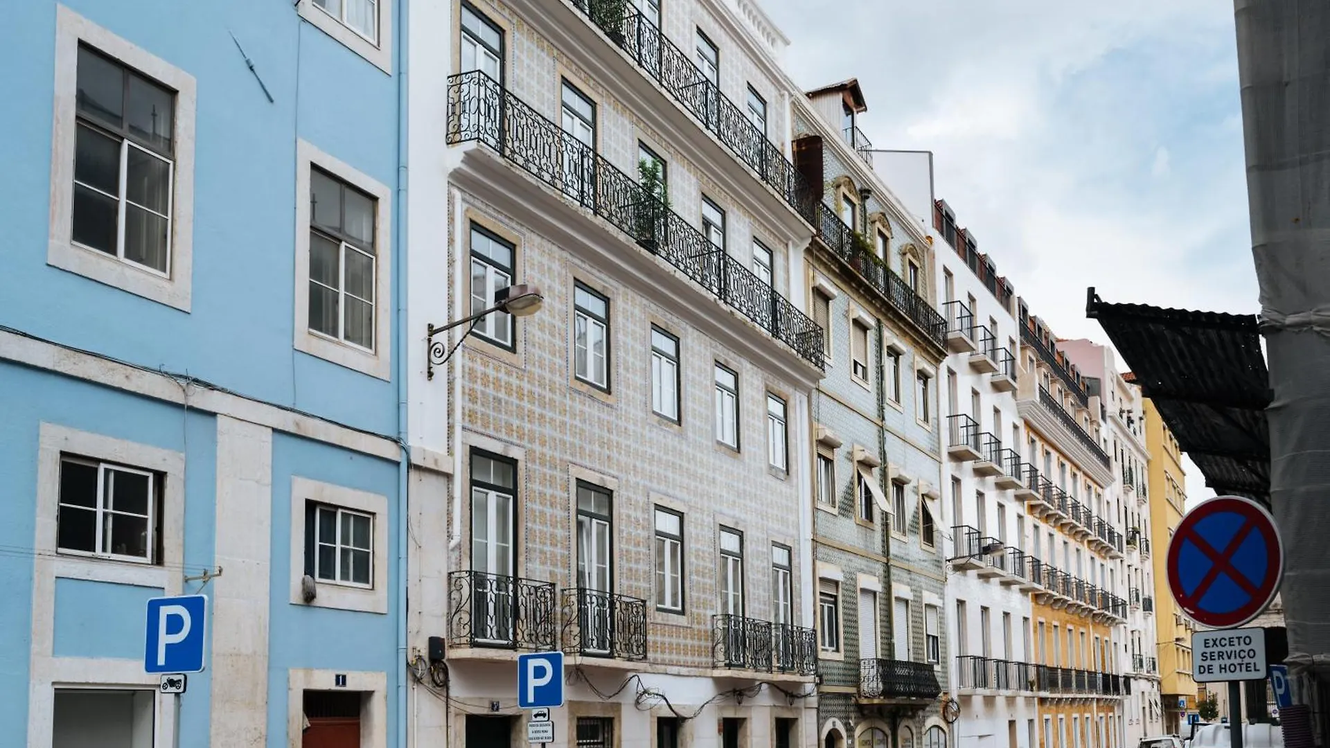 Lisbon Skyline Apartment By Misha'S Place 5E