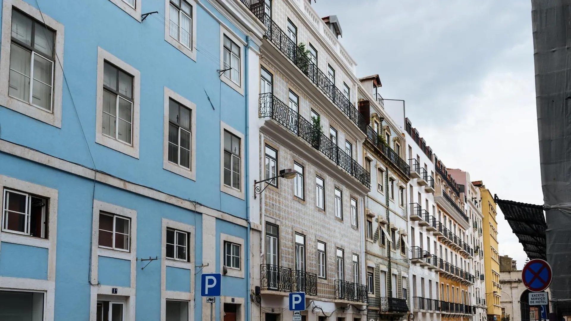 Lisbon Skyline Apartment By Misha'S Place 5E